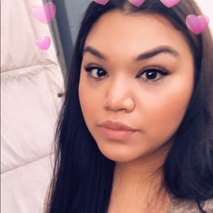 Meet your Posher, Iris